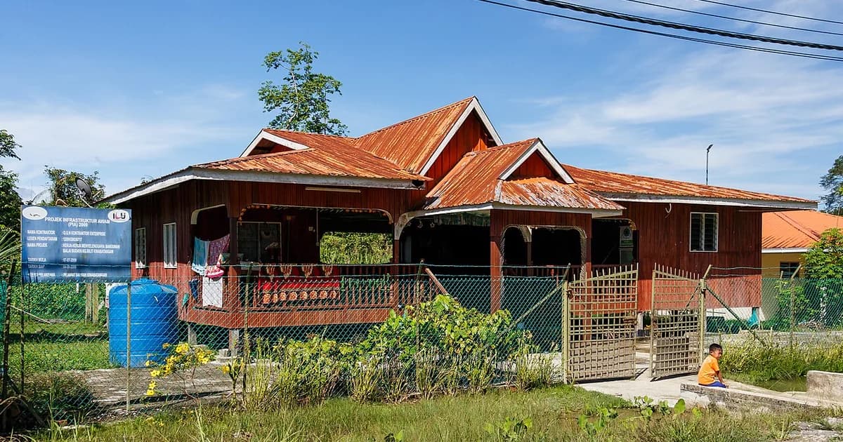 Foto rumah sebagai ilustrasi visual; bukan lokasi proyek Inproland