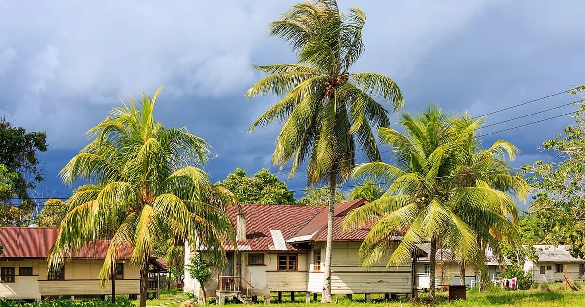 Foto rumah sebagai ilustrasi visual; bukan lokasi proyek Inproland