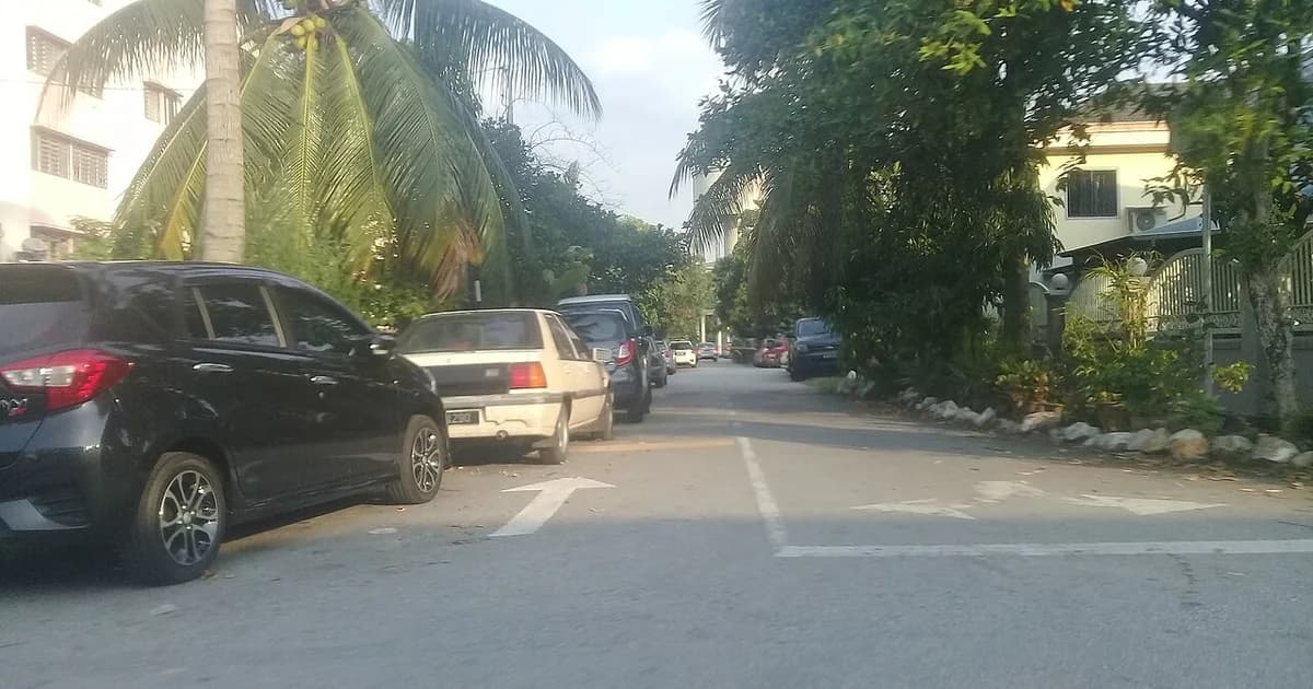 Foto rumah sebagai ilustrasi visual; bukan lokasi proyek Inproland