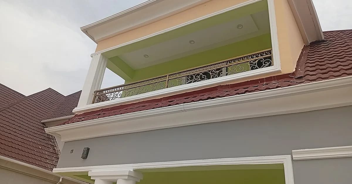 Foto rumah sebagai ilustrasi visual; bukan lokasi proyek Inproland